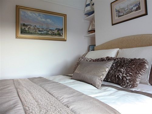 Bed and Breakfast Langdale House Сент-Остел Экстерьер фото